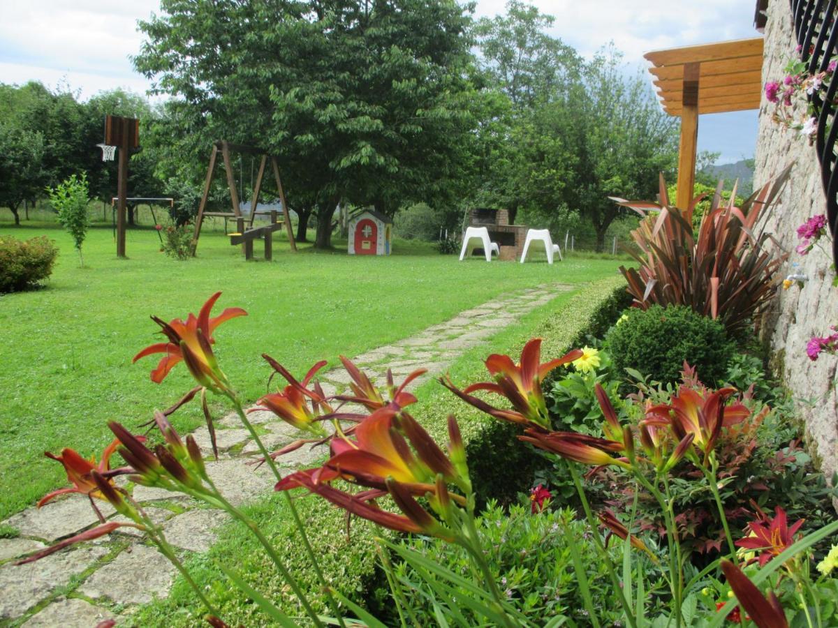 Casa Rural El Jondrigu Onís Exteriér fotografie